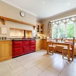 Tatil Evi Number One Windermere